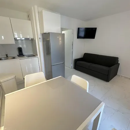 Graziella 406 Apartment